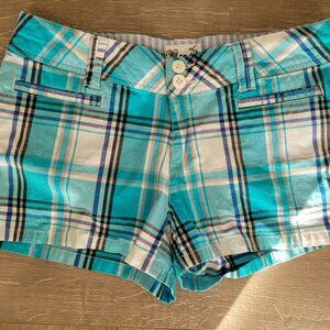 Size 7 Powder Room Shorts